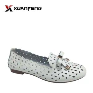 New Fashion Women′s Comfort Leather Shoes