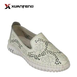 New Women′s Fashion Leather Shoes