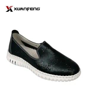 Fashion Comfortable Lady′s Loafer Leather Shoes